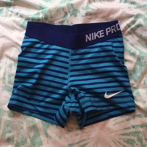 Nike Pro Tights